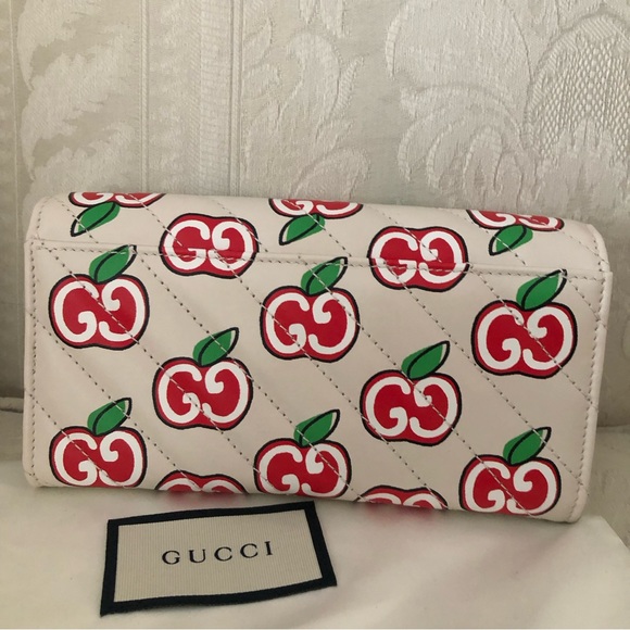 Gucci Valentine’s Day special design Marmont printed Apple GG long wallet - Picture 7 of 11